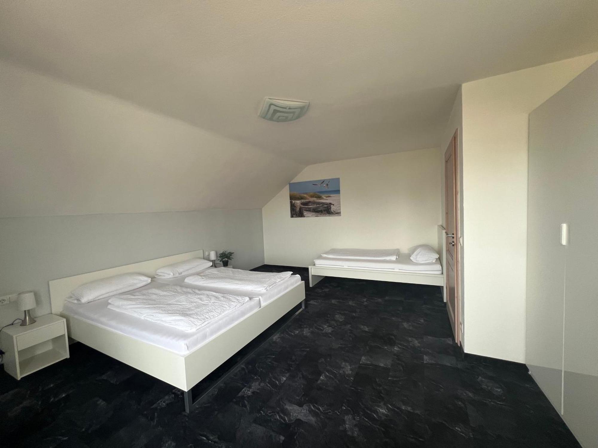 Ferienwohnungen Zur Elz - Traumhafte 160 Qm Wohnung Mit Pool Und Garten Naehe Des Europaparks Kappel-Grafenhausen Exterior photo